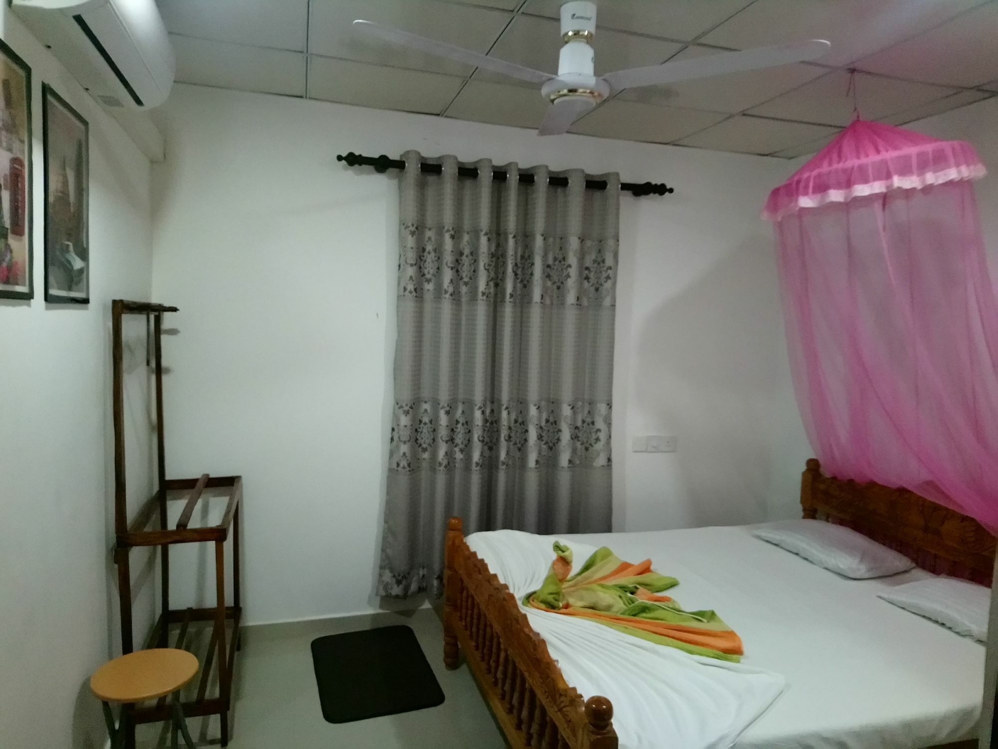 The Bambos Villa Hikkaduwa Exterior photo